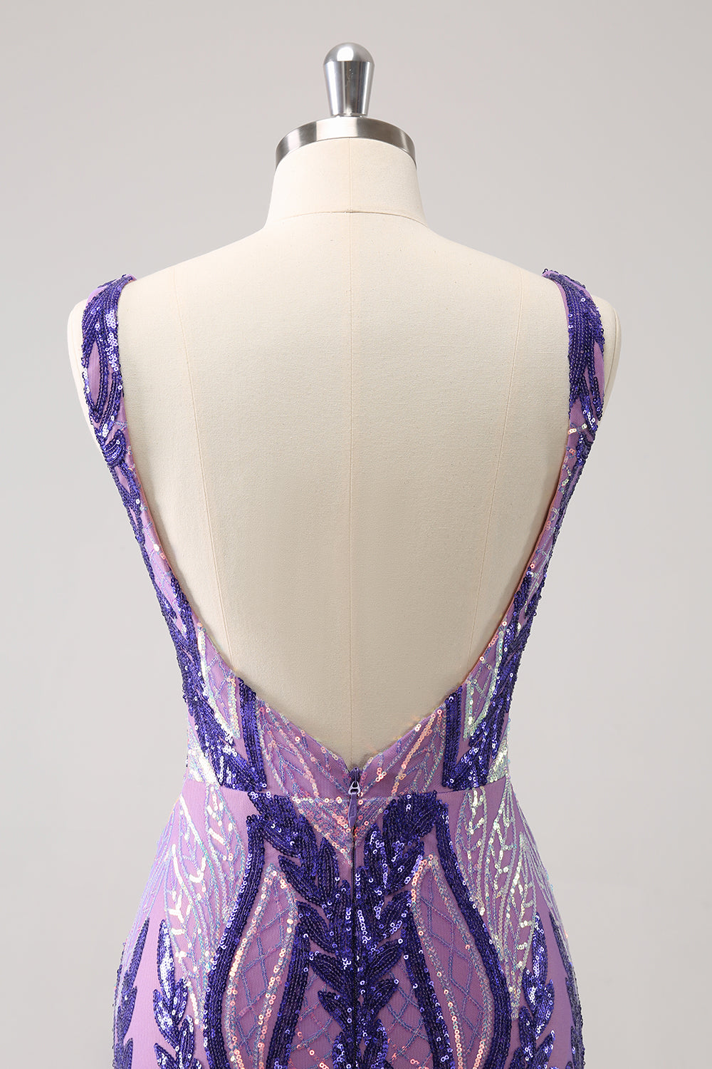 Sparkly Fuchsia Bodycon V Neck Backless Short Homecoming Dress with Sequins
