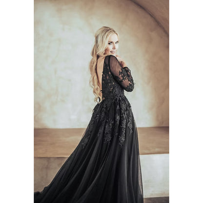 Sexy Split O Neck Long Sleeve Open Back Lace Appliques Tulle A Line Gothic Black Wedding Dress