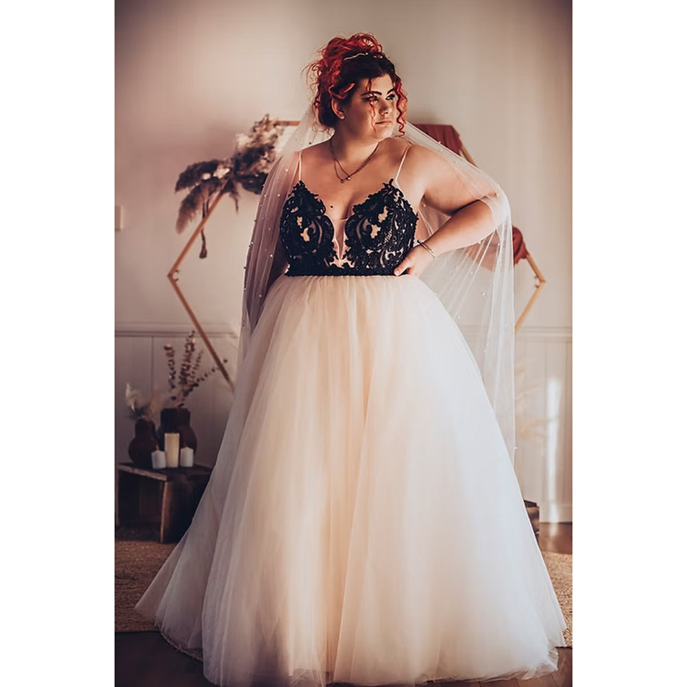 Sexy V Neck Spaghetti Straps Lace Top Tulle A Line Gothic Black Wedding Dress