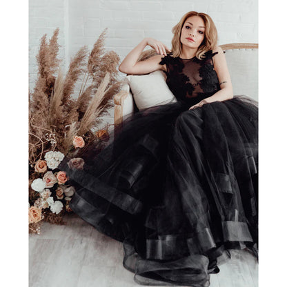 O Neck Sleeveless Lace Top Backless Organza Back A Line Gothic Black Wedding Dress