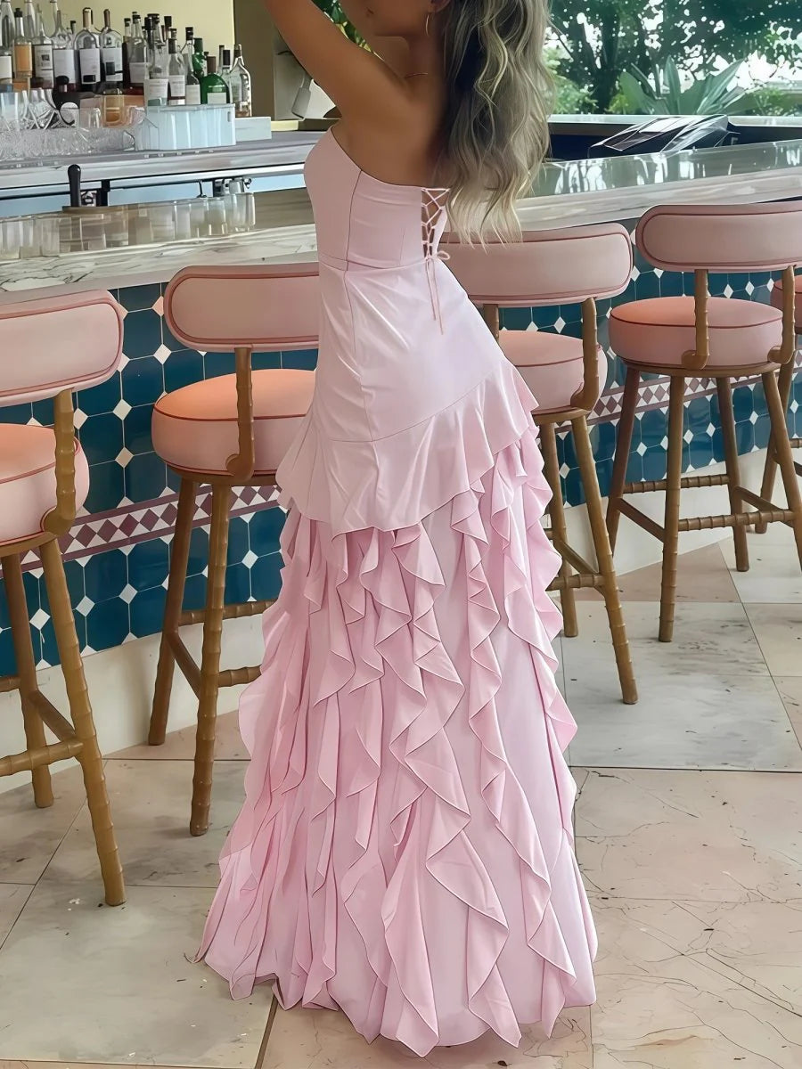 Blaues Neckholder-Abschlussballkleid mit Plissee und Ausschnitten aus Satin in A-Linie