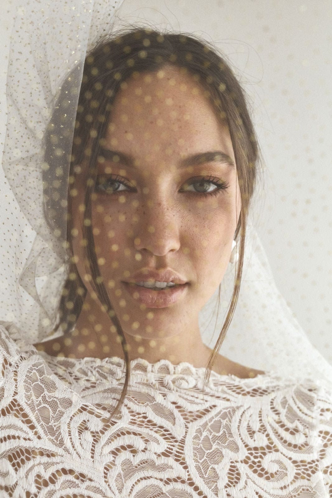 Roycebridal Vintage White Sparkle Tulle Cathedral Wedding Veil