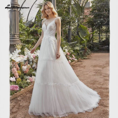 Roycebridal – Elegantes A-Linien-Brautkleid mit V-Ausschnitt und Spitze