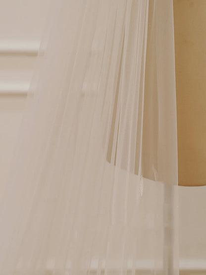 Voile de mariée simple en dentelle à traîne chapelle Roycebridal 