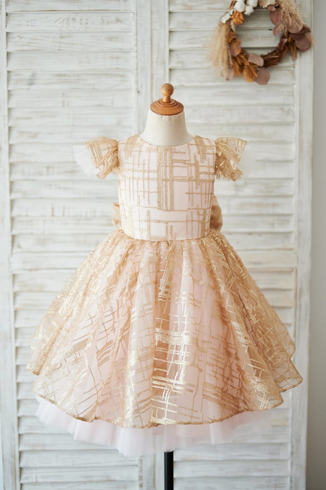 Princess Cap Sleeves V Back Pink Tulle Champagne Sequin 