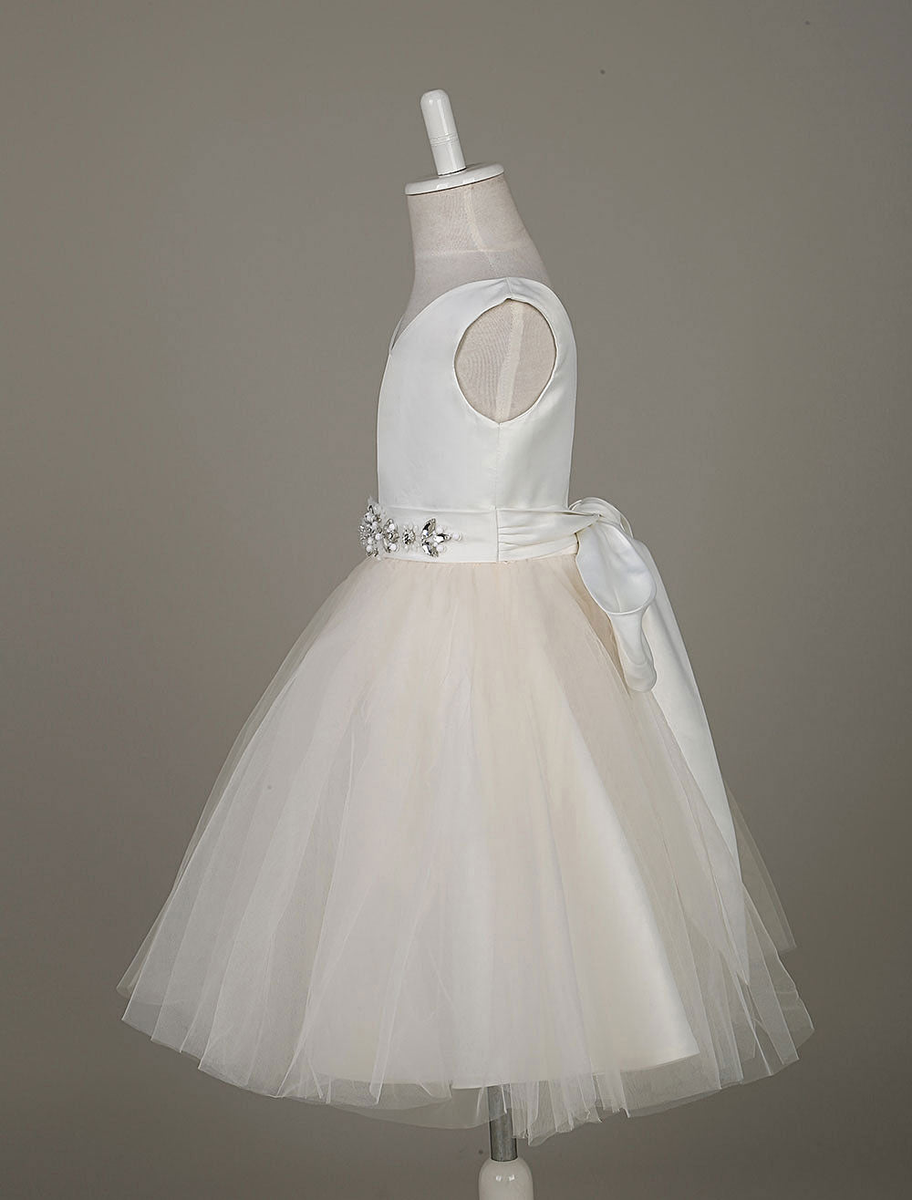 Tulle Satin V Neck Tutu Dress Ivory Beading Waist Sleeveless A-line Dinner Dress With Sash-showprettydress