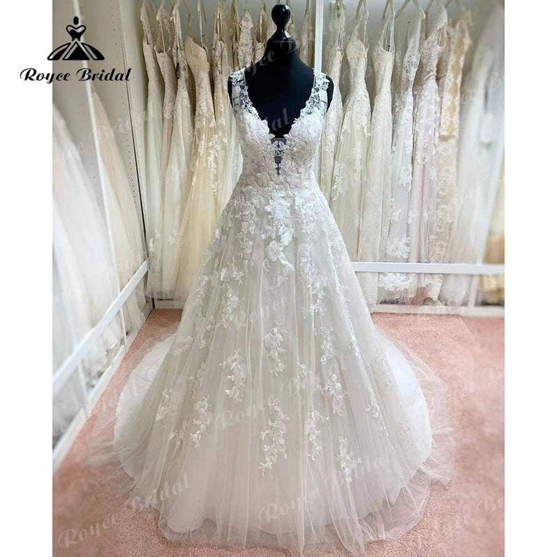 vestidos de novia Elegant A Line Wedding Dress Open Back Lace Appliques Deep V Neck Tank Sleeveless Bride Gown robe de mariée