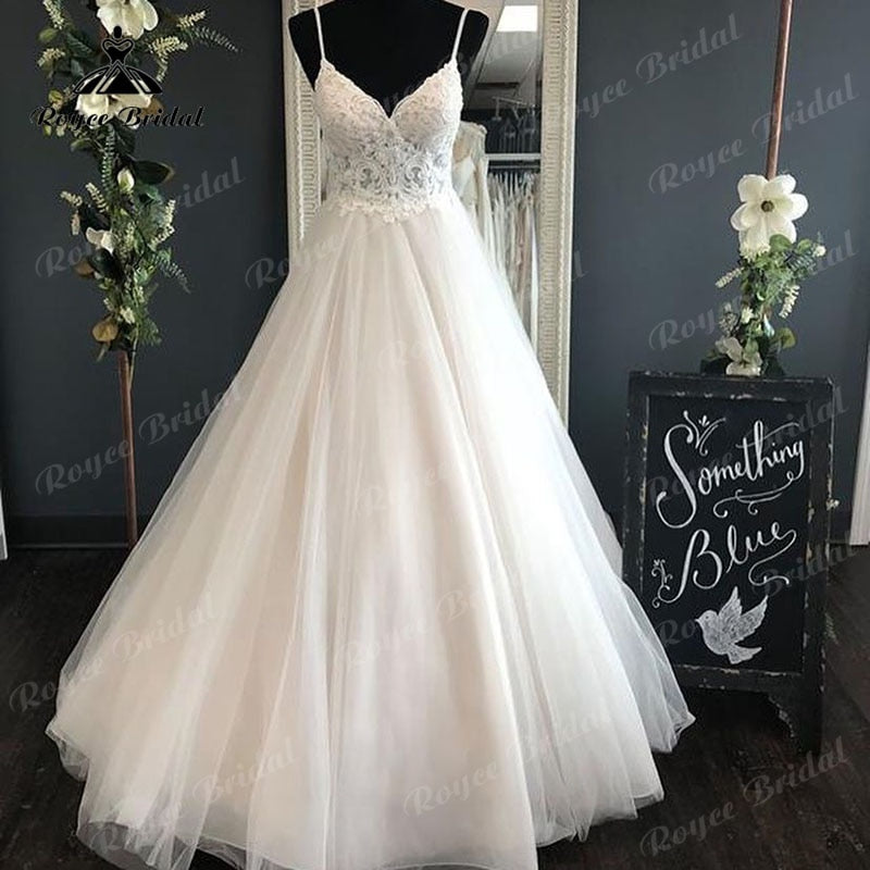Spaghetti Straps Wedding Dress with Detachable Bow V Neck Lace Bodice  Backless Bestidos de Novia Elegant Bridal Boho Bridal