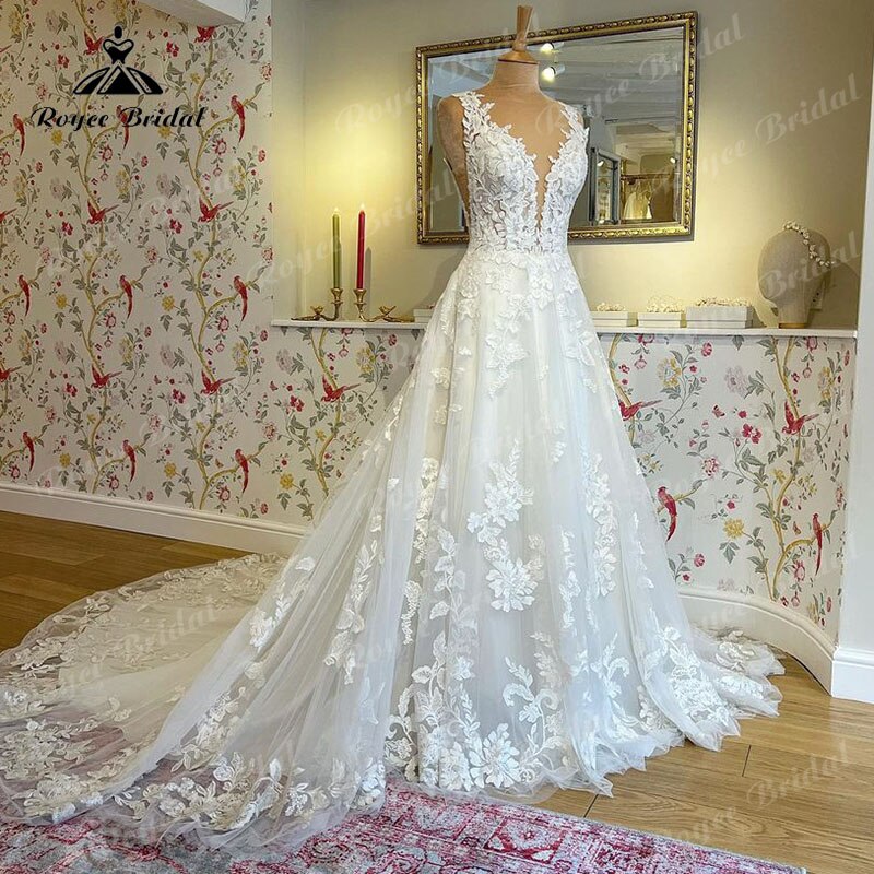 Wedding Dress with V Neck 2023 Luxury Lace Appliques Bride Court Train Wedding Gown for Women Custom Made Vestidos de Novia
