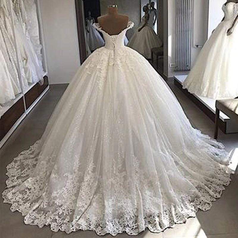 Bridal Gowns Ball Gown Lace Applique Wedding Dress