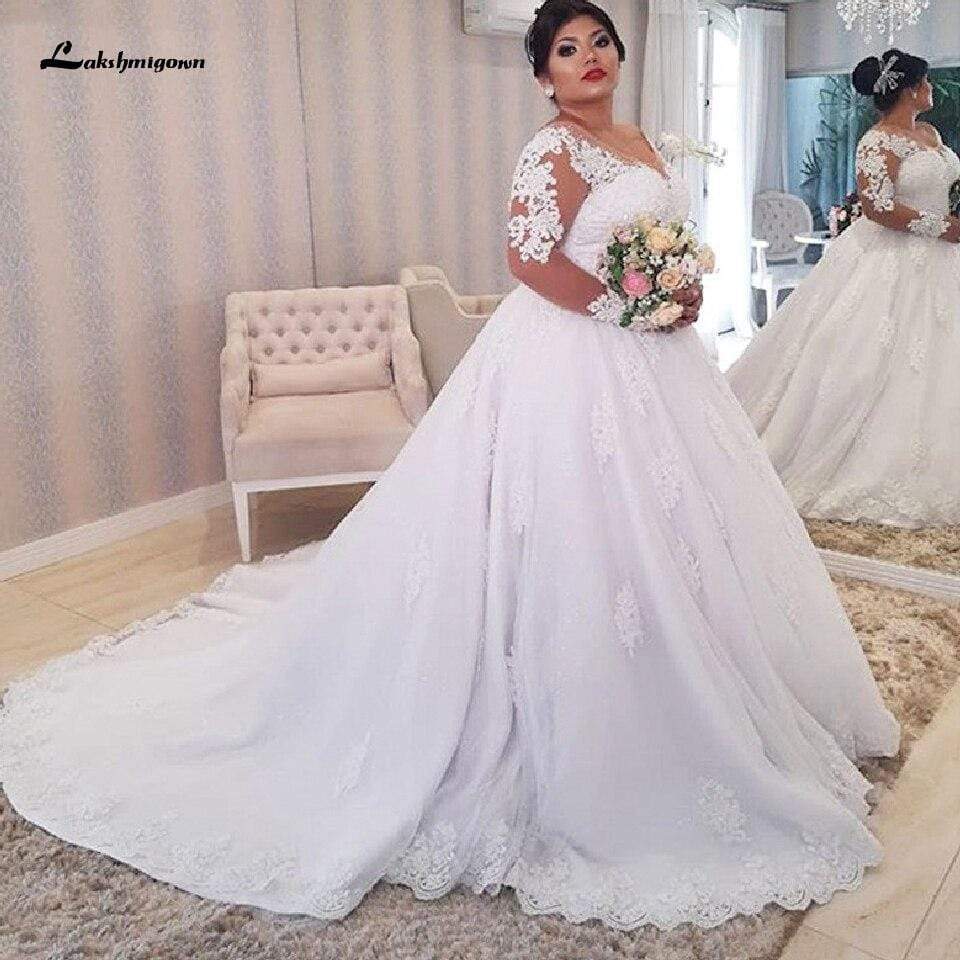 Dubai Plus Size Wedding Dresses Vintage Lace Appliques Long Sleeves