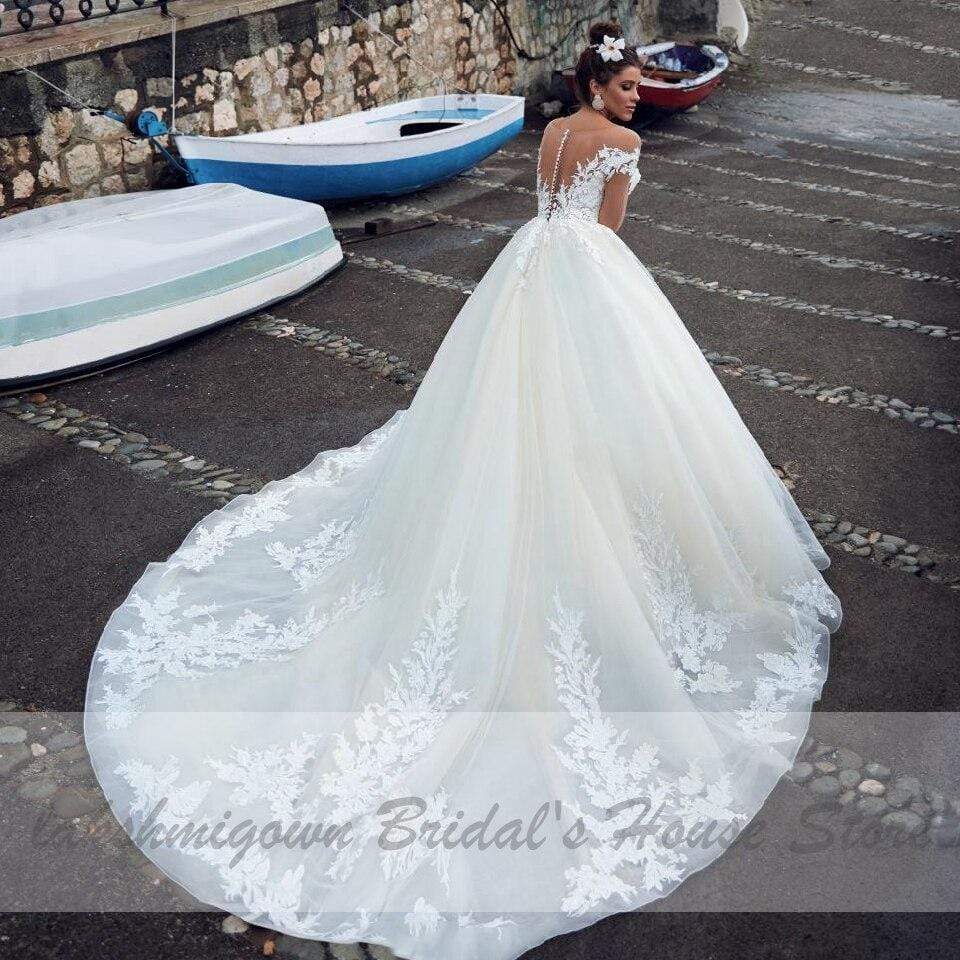 Elegant Bridal Long Sleeve Luxury Lace Appliques Wedding Dresses