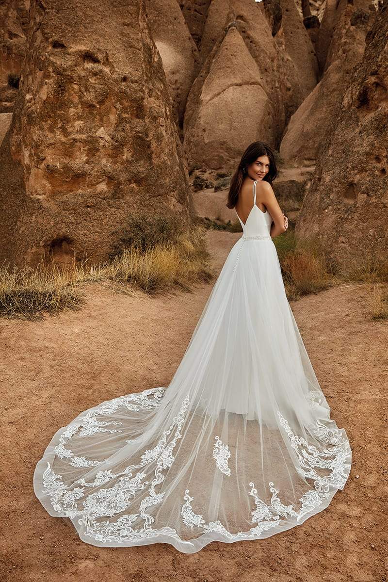 Jumpsuits Wedding Dresses With Detachable Skirt Beaded Lace