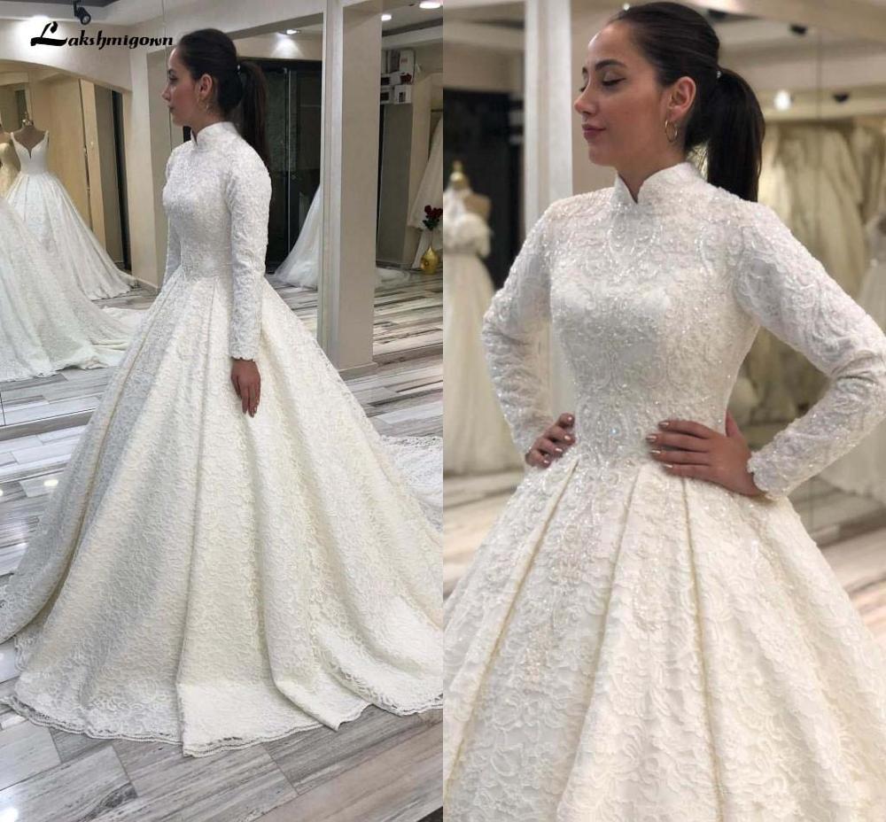Long Sleeve Arabic Wedding Dresses Beaded Pearls Lace Bridal Gowns