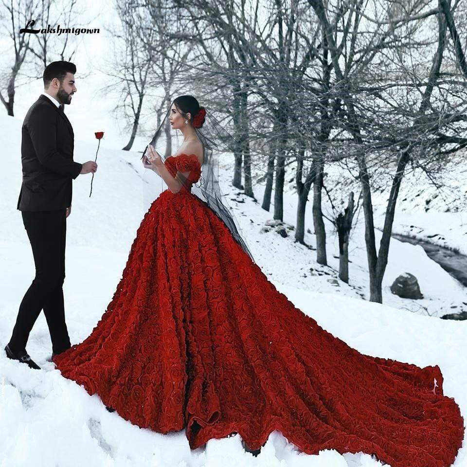 Luxury Red Lace Foral Wedding Dresses Long Train
