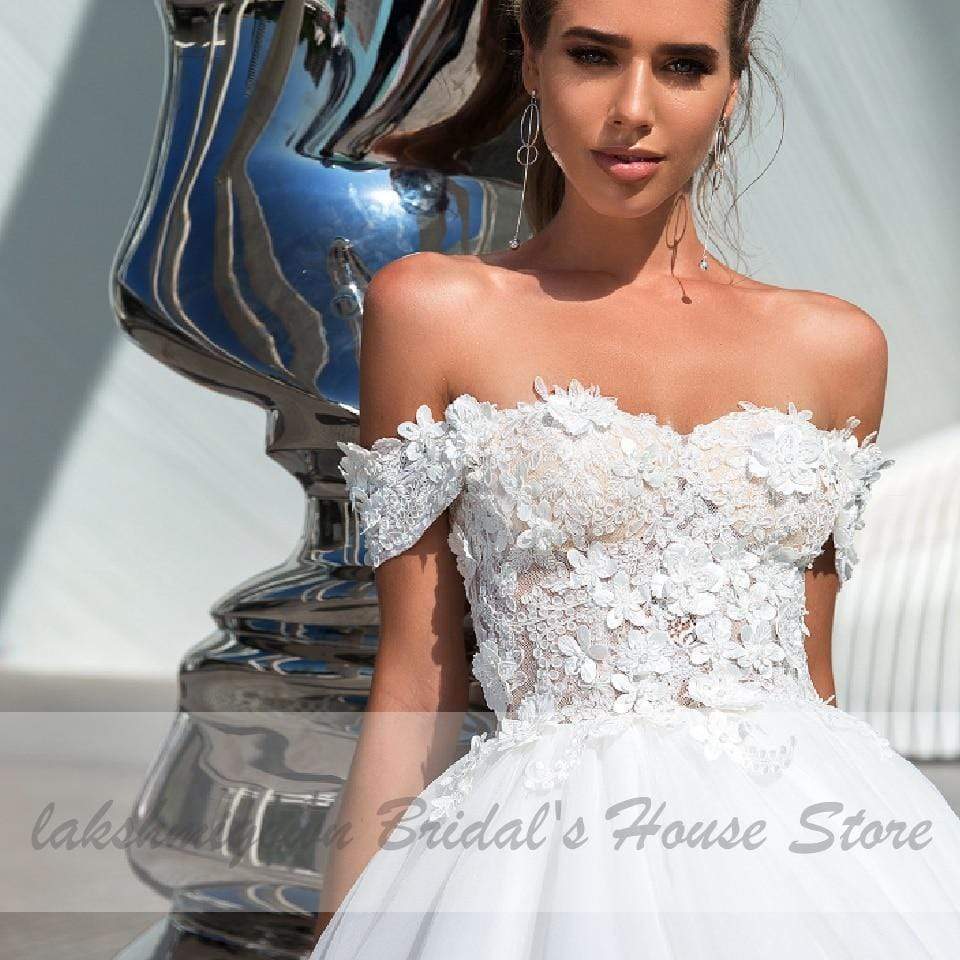 Princess Off Shoulder Wedding Dress Lace Up Back - ROYCEBRIDAL OFFICIAL STORE