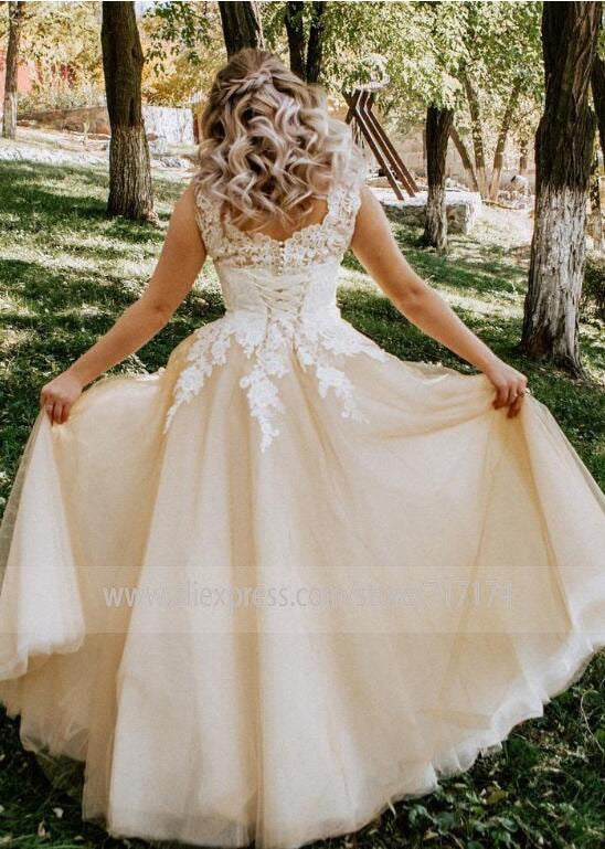 V-neck Lace Applique Cap Sleeve Long Elegant A-line Wedding Dress with Lace-up Pearls Champagne Bridal Dress vestido de novia