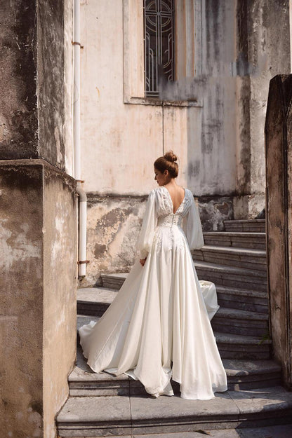Roycebridal Simple A-Line Soft Satin Wedding Dresses Boho Lace Appliques Long Puff Sleeves Bridal Gown Vintage Wedding Party Gowns