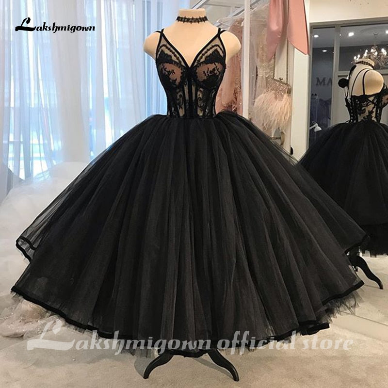 Lakshmigown Gothic Black Wedding Dresses Backless A-line Bridal Dress Tea Length Deep V-Neck Lace Wedding Gowns Vestido De Novia