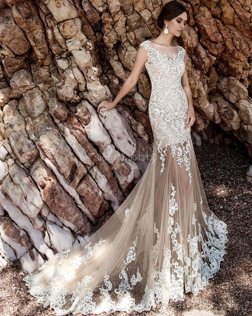 Sexy Two Piece Mermaid Wedding Dresses 2021 Champagne with Detachable Skirt Romantic Ivory Lace Applique Bridal Gowns