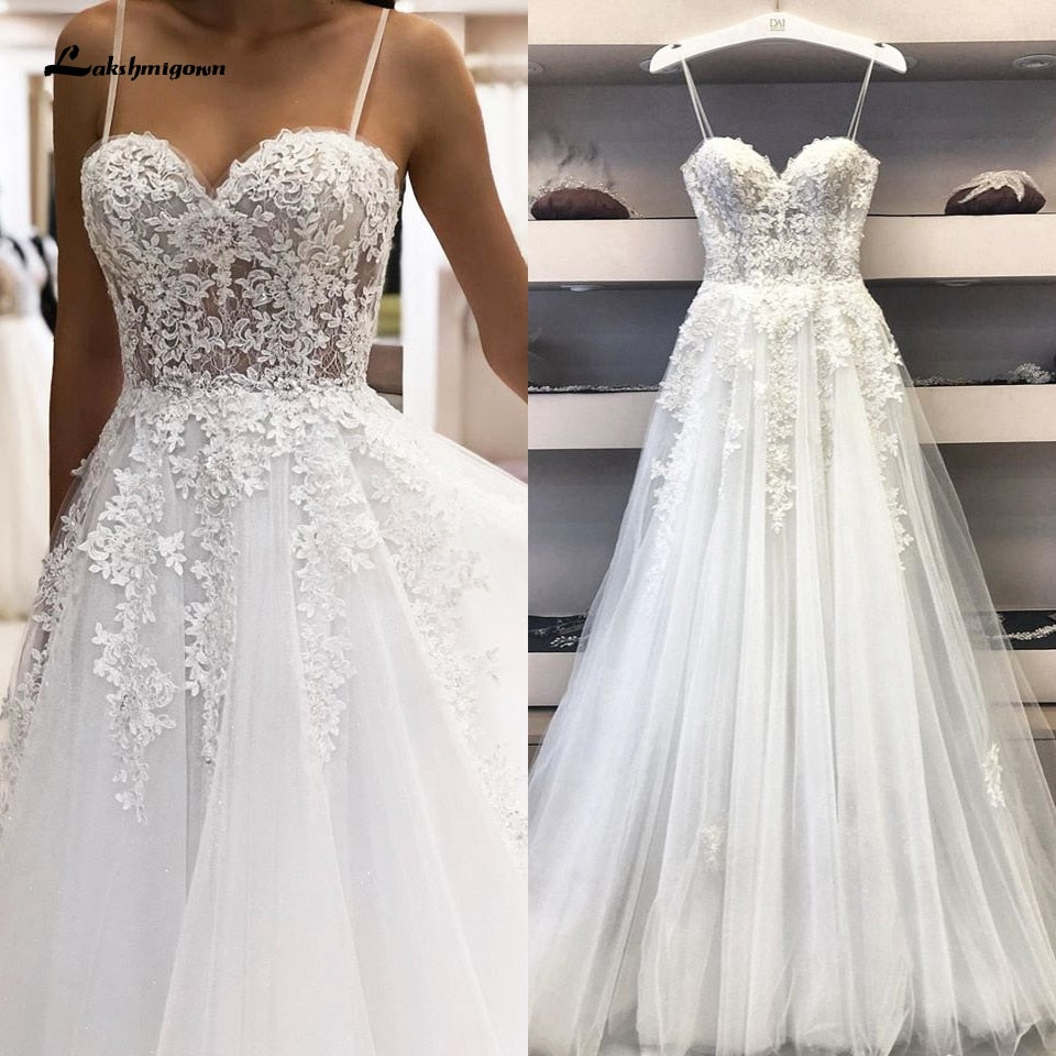 2021 Trouwjurk Sexy A Line Wedding Dress Spaghetti Straps Vintage Lace Applique Beaded Off White Tulle Mariage Long Bridal Dress