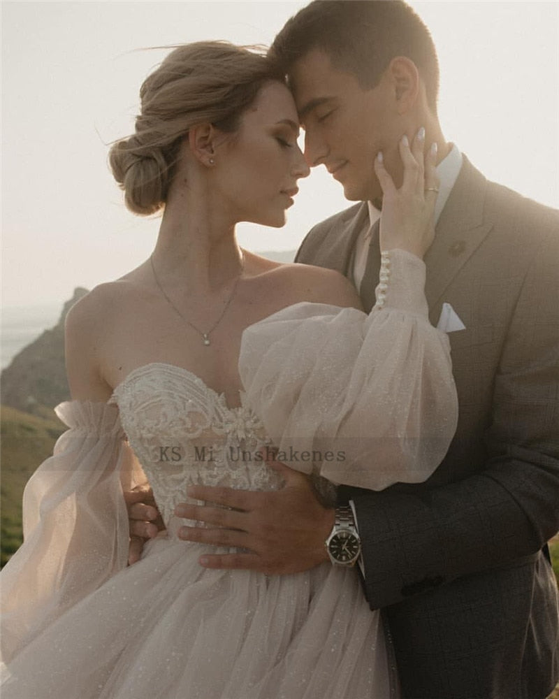 Roycebridal Dirty Pink Boho Wedding Dress 2021 Detachable Puff Sleeve Bridal Dresses Glitter Sparky Lace Wedding Gowns Beach Sweetheart