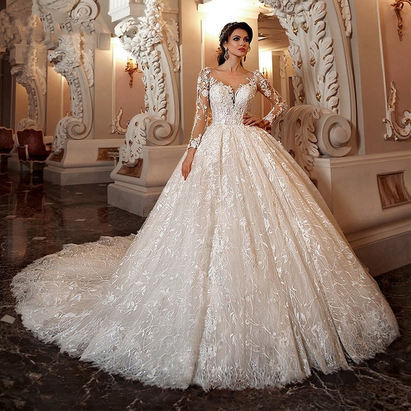 luxury Long Sleeve Flowers Lace Ball Gown Wedding Dresses Chic Appliques Beaded Cathedral Vintage Train Bridal Gowns Talla Gran