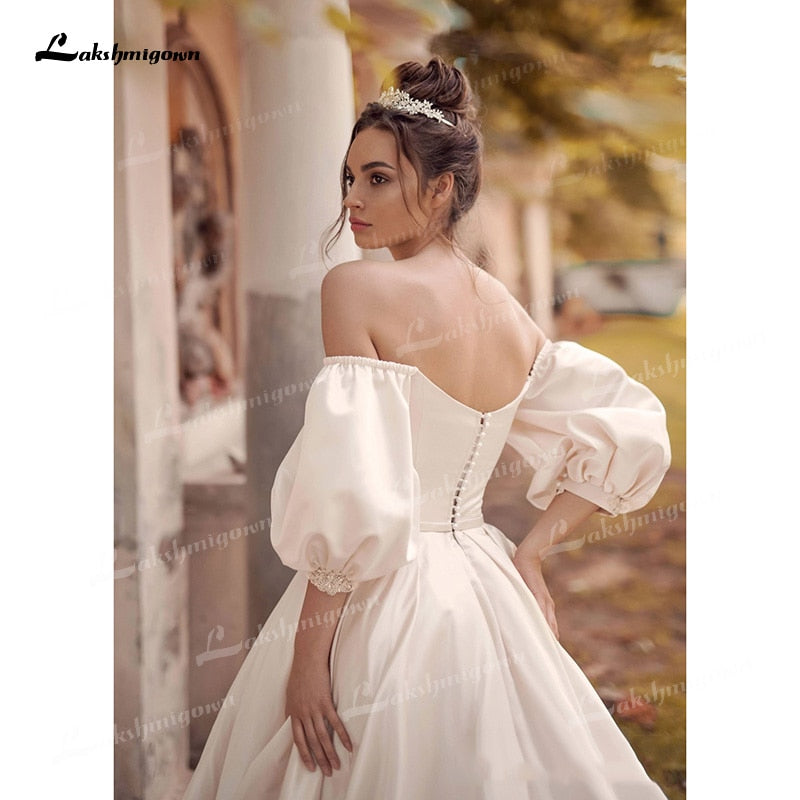 Soft Satin A-Line Wedding Dresses Sweetheart Neck Puff Half Sleeve With Beading Corset Open Back Chapel Train Bride Gowns Pleat