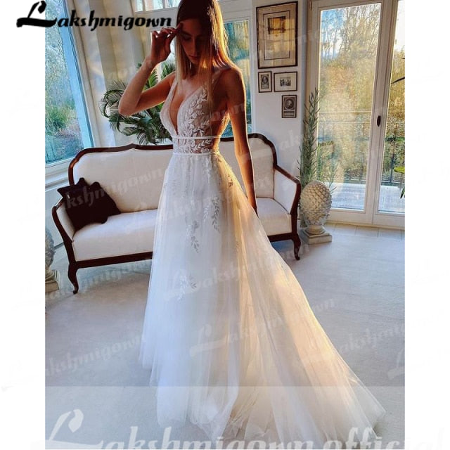Ivory Lace Tulle Beading V-Neck Bridal Gowns Floor-Length A-Line Wedding Dresses Court Train Custom Made abiti da sposa