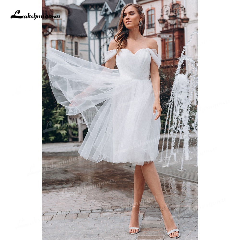 Elegant Tulle A-Line Wedding Dresses Sweetheart Neck Sleeveless Knee-Length None Train Bride Gowns Simple Off The Shoulder 2021