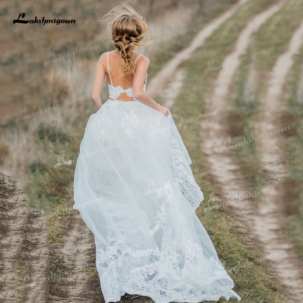 Two Piece Tulle A-Line Boho Wedding Dresses V-Neck Spaghetti Straps Backless Sleeveless Chapel Train Bride Gowns Appliques Pleat - ROYCEBRIDAL OFFICIAL STORE