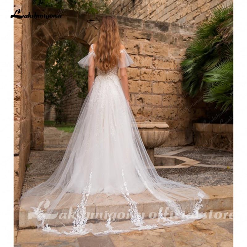 Romantic Lace Wedding Dresses V-Neck Floor Length