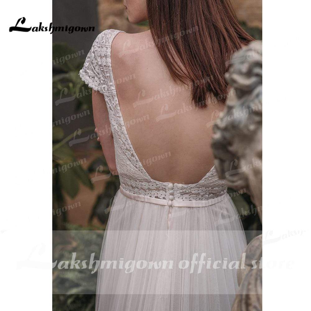 Sexy Backless Lace V Shape Back Short Sleeve Wedding Dresses