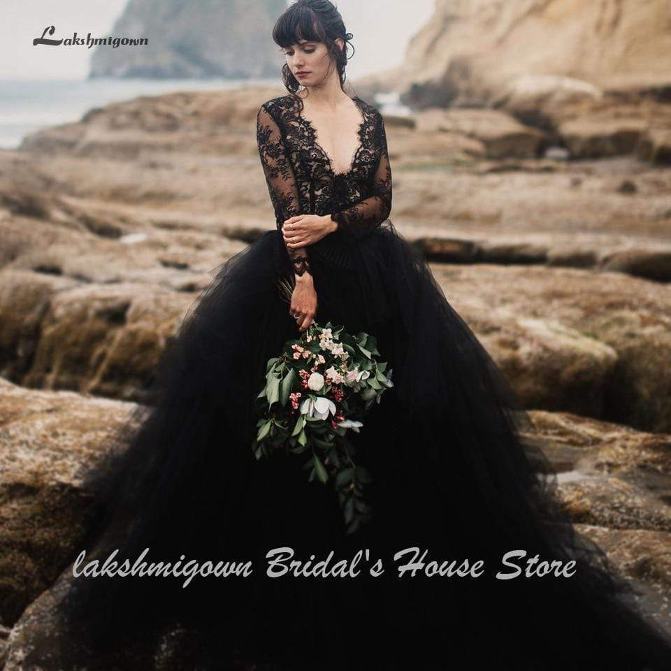 Sexy Gothic Black Beach Wedding Dress Long Sleeve - ROYCEBRIDAL OFFICIAL STORE