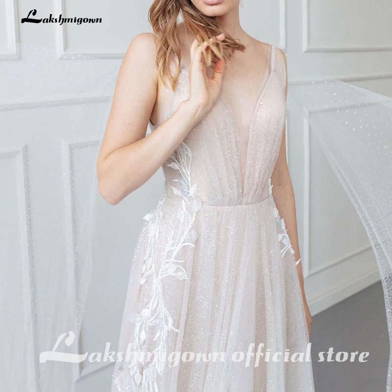 Simple Wedding Dress Spaghetti Straps Floor Length Lace