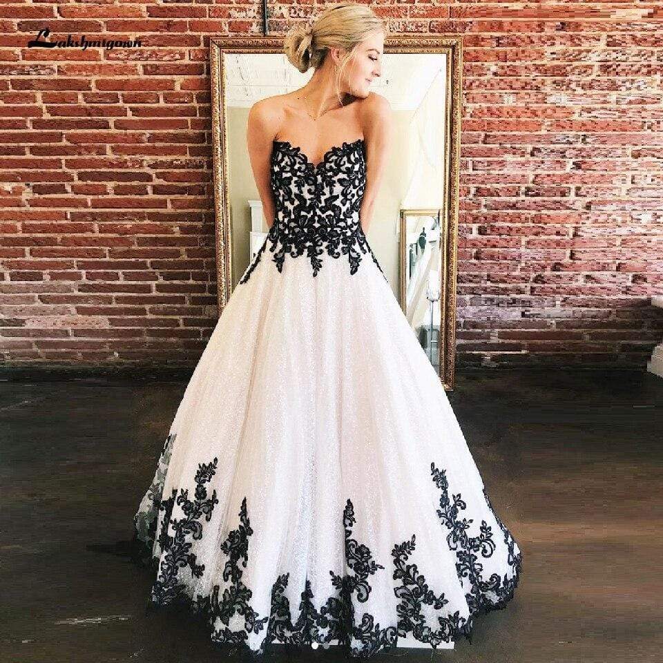 Vintage Black and White Wedding Dress Plus Size Glitter Tulle