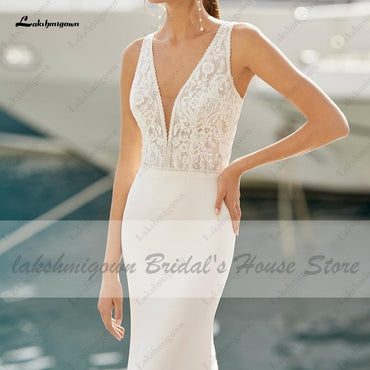 Vintage Mermaid Satin Wedding Gowns V-neck Open Back - ROYCEBRIDAL OFFICIAL STORE